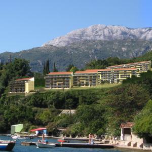 APARTMANSKI KOMPLEKS "AQUAVISTA BAY" 1
